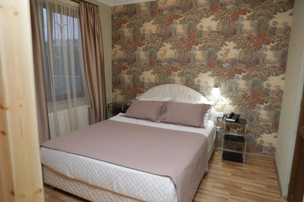 Отель Hotel DELUXE 55 Тбилиси-11