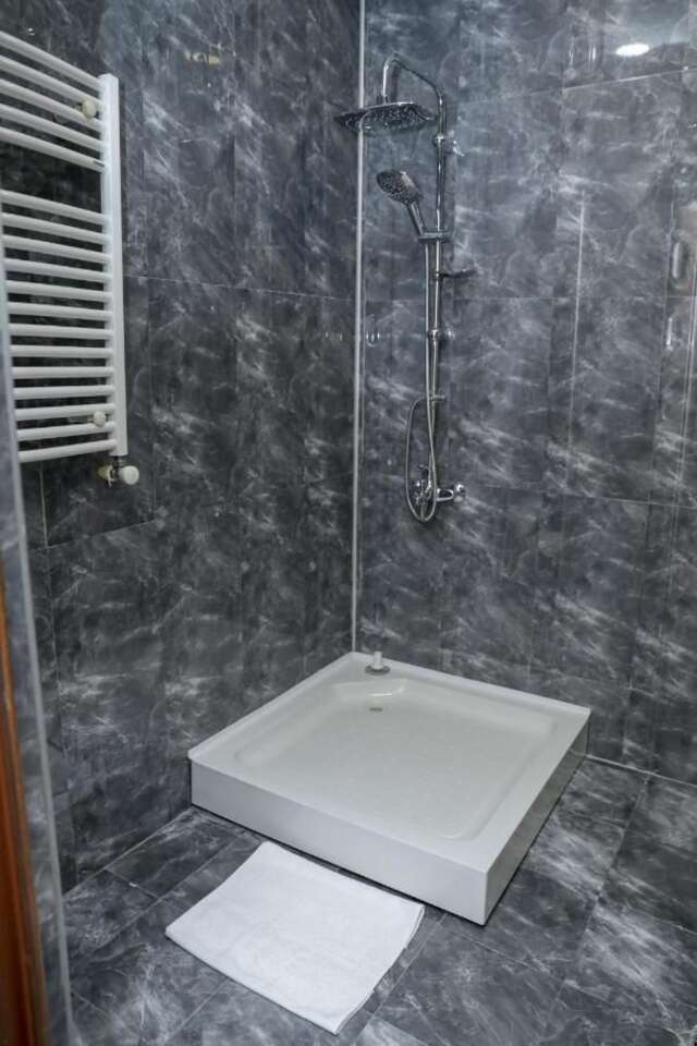 Отель Hotel DELUXE 55 Тбилиси-17